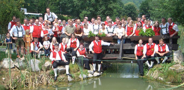 Besuch der Gestratzer Musikanten in Dettingen 2005